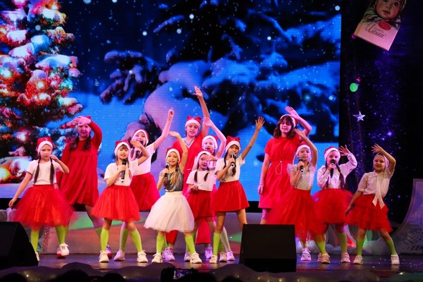 Тематическая концертная программа «Новогоднее ассорти»