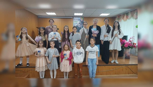 Новогодний концерт класса Алины Ногмановой