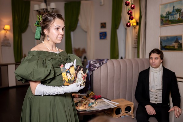 Сверканье старинных традиций сквозь хрустальные бокалы. Рождественский завтрак