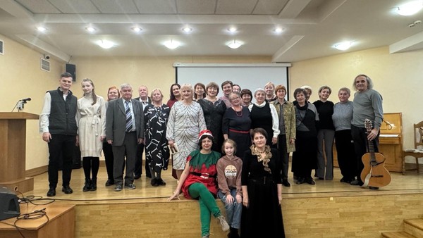 Литературно-музыкальный вечер «Новогодний экспресс»