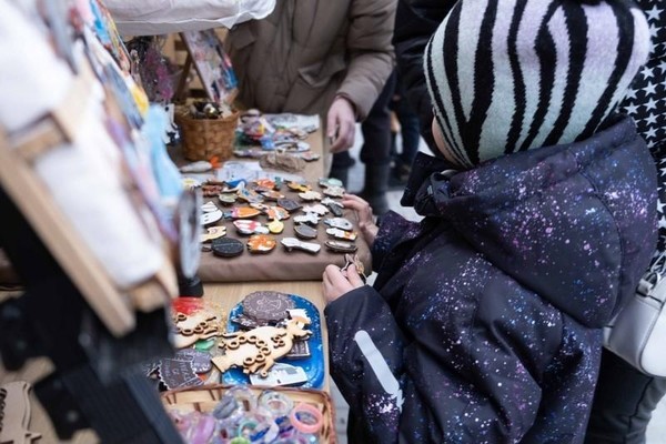 Новогодняя ремесленная выставка-ярмарка «Мастерская дружбы»