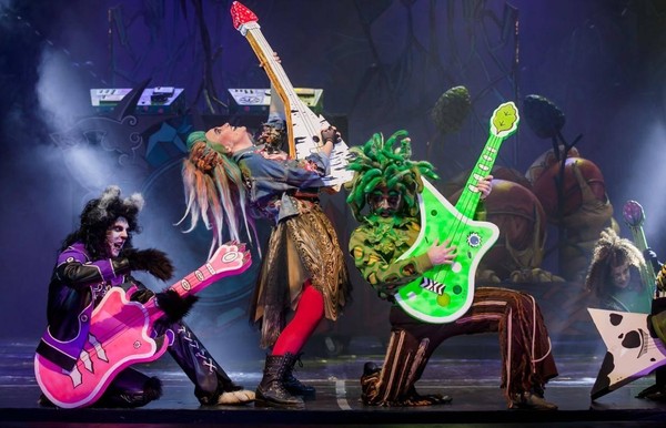 Мюзикл «Маша и Витя против «Диких гитар»