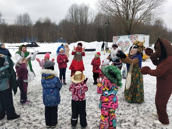 Игровая программа для детей«Предновогодняя суета»