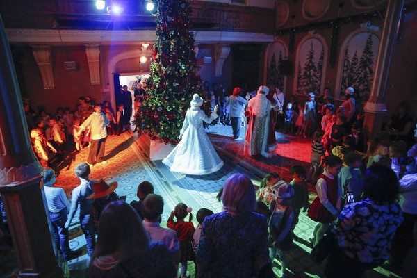 Программа «Новогодний хоровод»