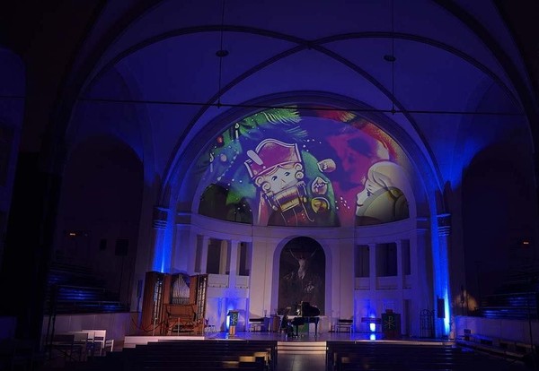 Рождественский концерт с песочной анимацией «Чайковский. Щелкунчик, Гендель Музыка на воде Каччини. Аве Мария»