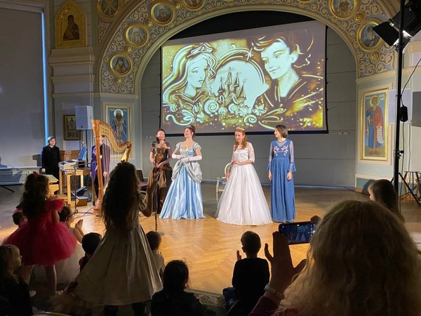 Золушка. Новогодний бал