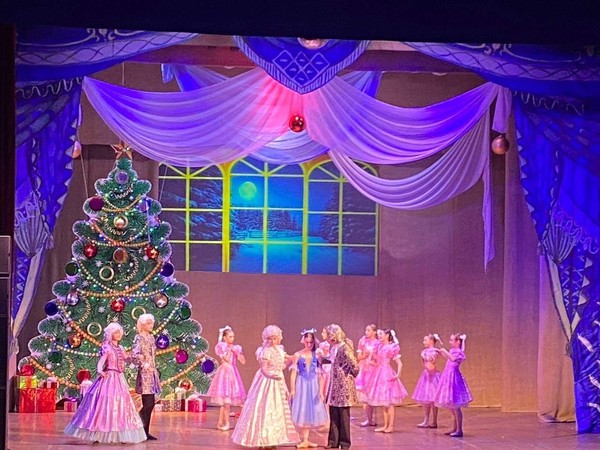 Балет-фантазия хореографической студии «Элегия» «Щелкунчик»