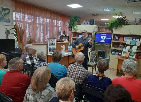 Музыкально-поэтический вечер Олега Касаткина