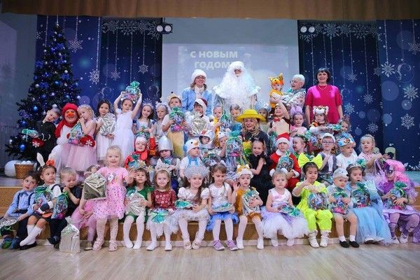 Новогодние праздники на отделении раннего развития «ЛИРА»