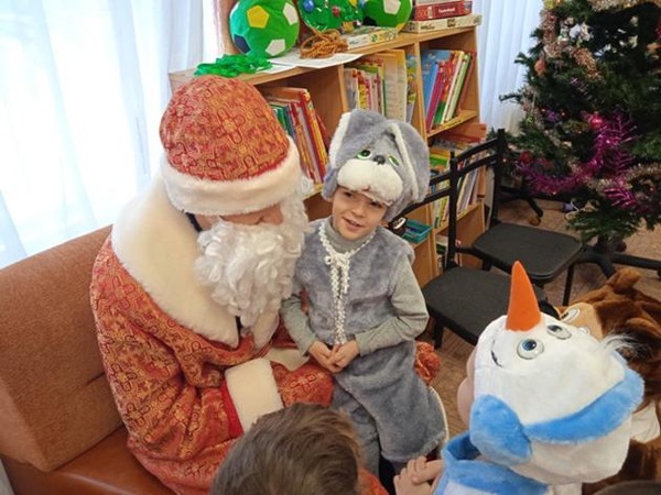 Семейный праздник «А у нас Новый год! Елка в гости зовет!»