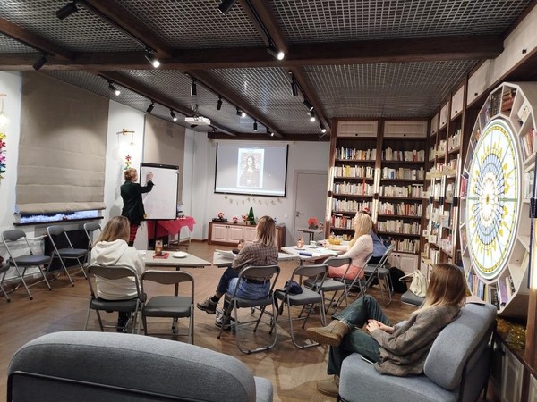 Рождественский праздник в клубе «Вольтер»