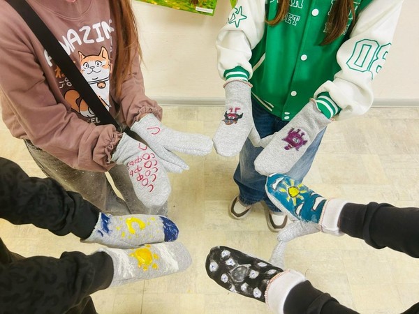 Роспись рукавичек