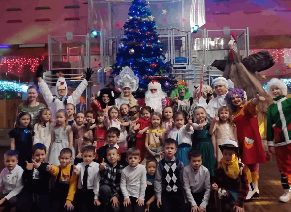 «Самая добрая елочка». Новогодняя интерактивная программа для малышей