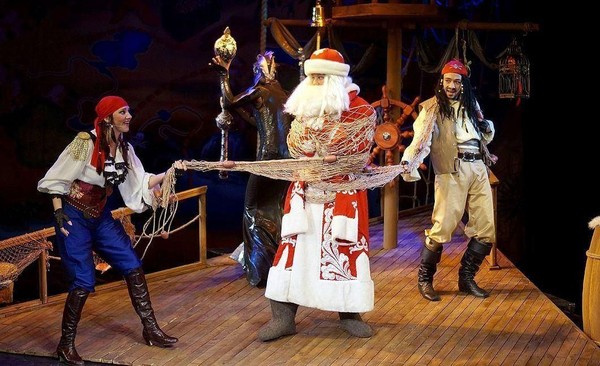 «Дед Мороз и космические пираты»