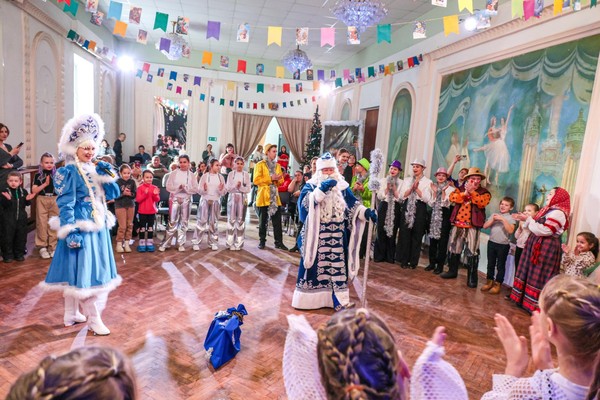 Интерактивная программа «Ёлка чудес»