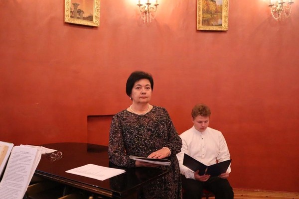 Музыкальный вечер «Мы расстаемся, чтоб встретиться вновь…»