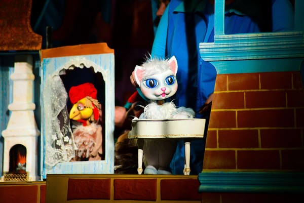 Спектакль «Кошкин дом»