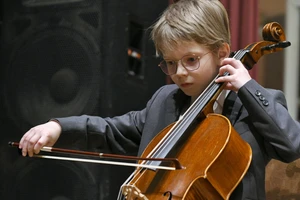 «Классный час, посвященный Международному дню виолончели»