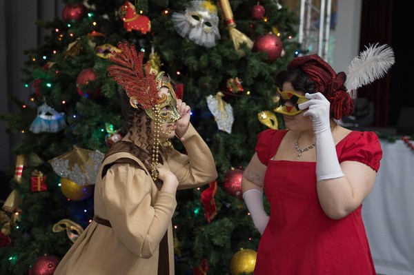 Бал-маскарад «Карнавальная ночь»