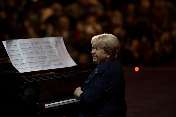 Творческая беседа «Птица счастья»