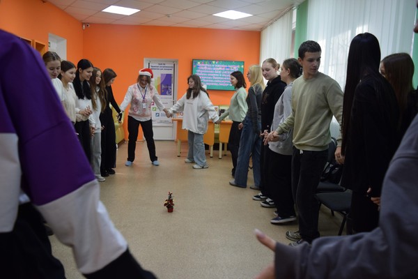 «БиблиоЁлка»