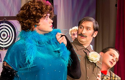 Здрасьте, я Ваша тетя!