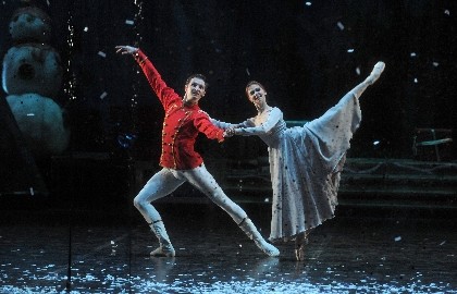 Щелкунчик (на сцене ЦКИ «Меридиан»)