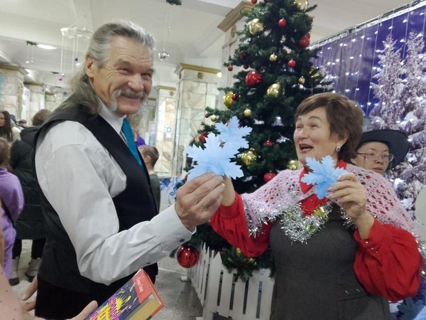 Литературно-музыкальная композиция «Под чистым небом Рождества»