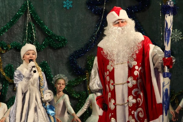 Новогоднее представление «Подкова на счастье»