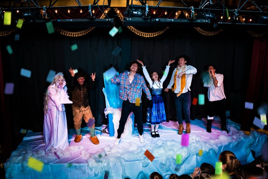 Новогодний квест-путешествие
"Лев, Колдунья и Волшебный сундук"