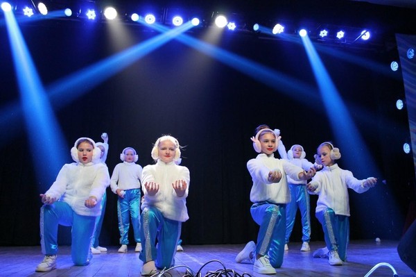 Программа «Под Новый год, как в сказке...»