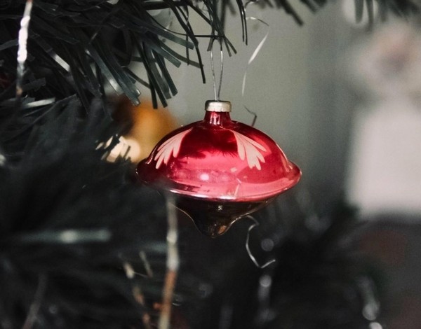 Программа «Новый год в стиле 90-х»