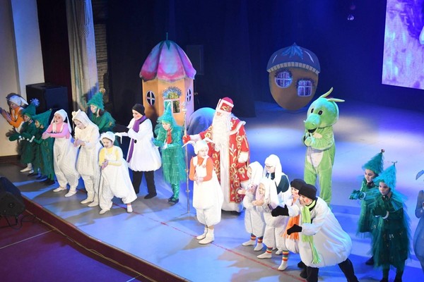 Новогоднее представление «Простоквашино. Новый код»