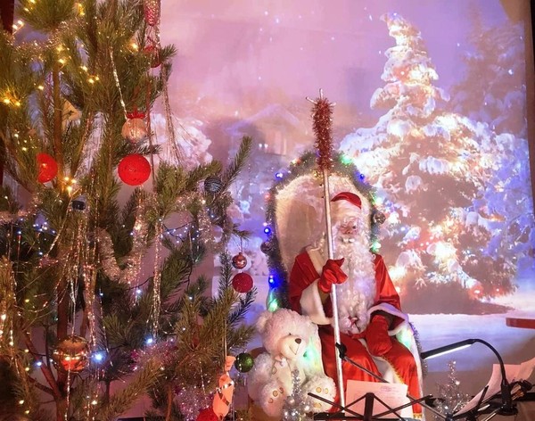 Спектакль «Новый год в аэропорту»