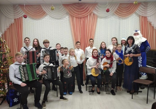 «Новогодние концерты классов отделений ДШИ»