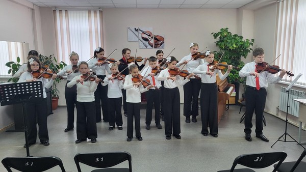 Концерт «Новогодние встречи»