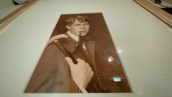 Кураторская экскурсия по выставке «Имажинисты. Путешествие в прекрасное»