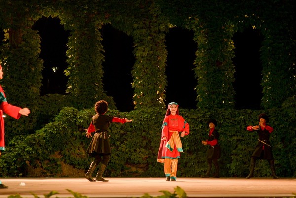 Мастер–класс и полугодовой экзамен в хореографической школе–студии «Лезгинка»