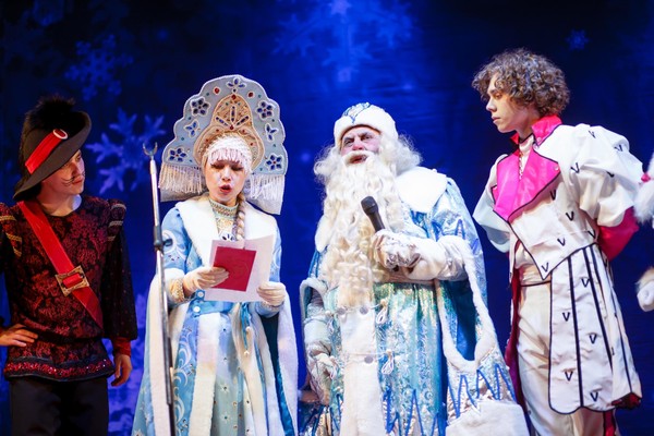 Новогодняя викторина «Праздник приходит»