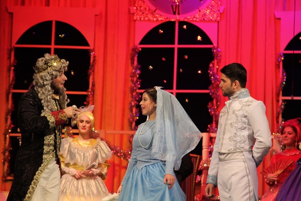 Спектакль «Золушка»