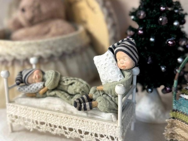 В библиотеке «Точки удивления» открыта инклюзивная экспозиция кукольного искусства