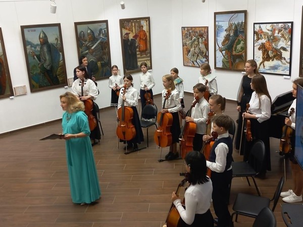 Концерт «Зимний вернисаж»