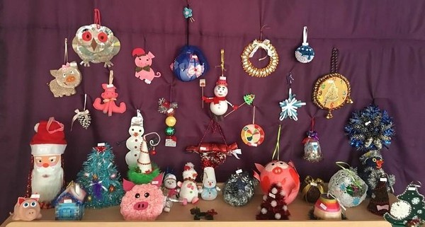 Познавательный час «Новогодняя игрушка»