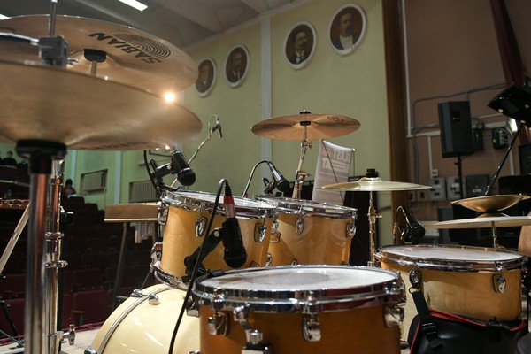 Мастер-класс «Первые шаги обучения игре на ударной установке»