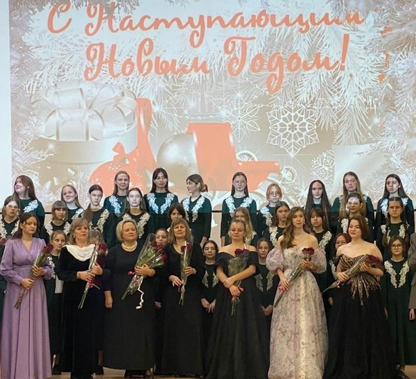 Концерт вокально-хорового отдела «Дед Мороз с доставкой на дом»