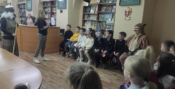 Литературно-развлекательная программа «Новогодние чудеса»