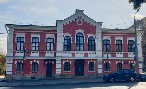 Концерт фортепианной музыки «Новогодний рояль»