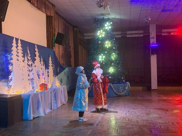 Танцевальная программа «Новогодний бал»