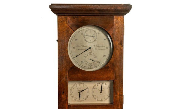 Часы типа «Шорта»