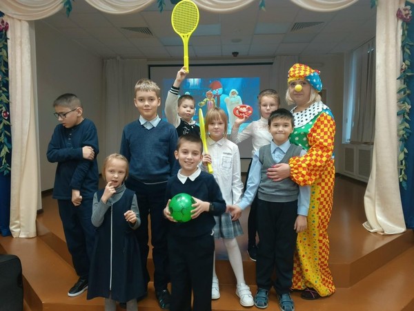 Игровая программа «Новый год – в сказку добрую зовет»